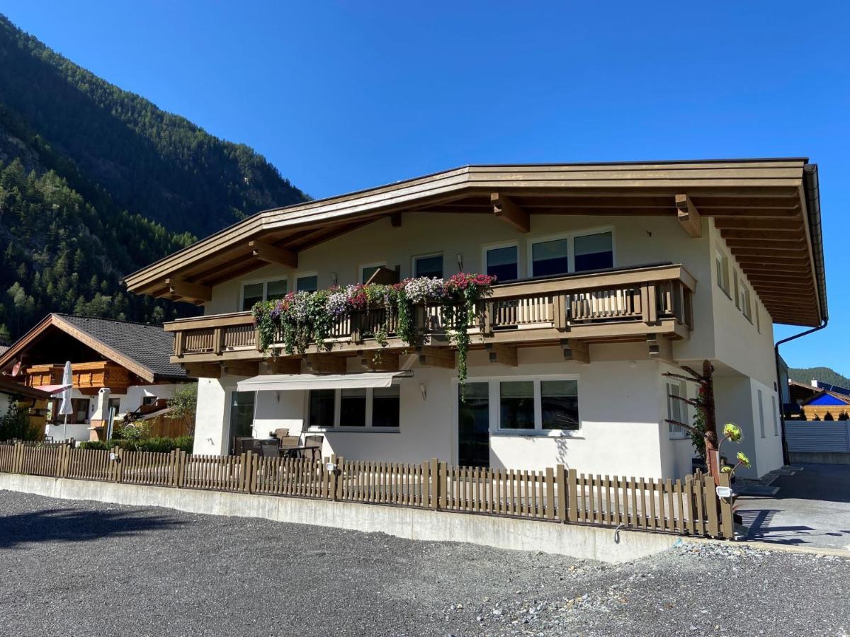 Apartment Lili - Lfd120 By Interhome *